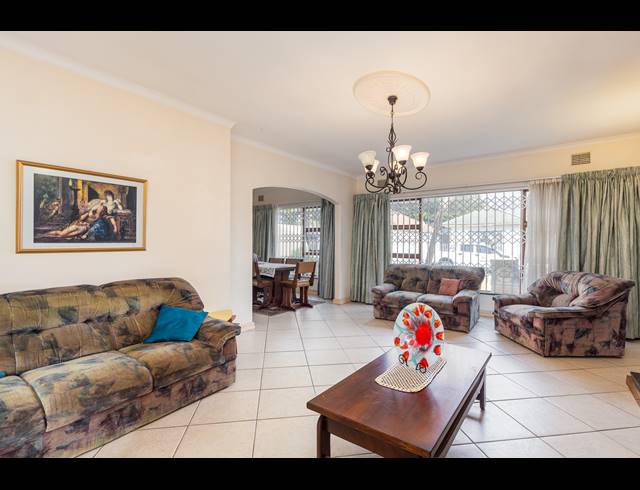 4 BEDROOM FREEHOLD FOR SALE IN VASCO ESTATE